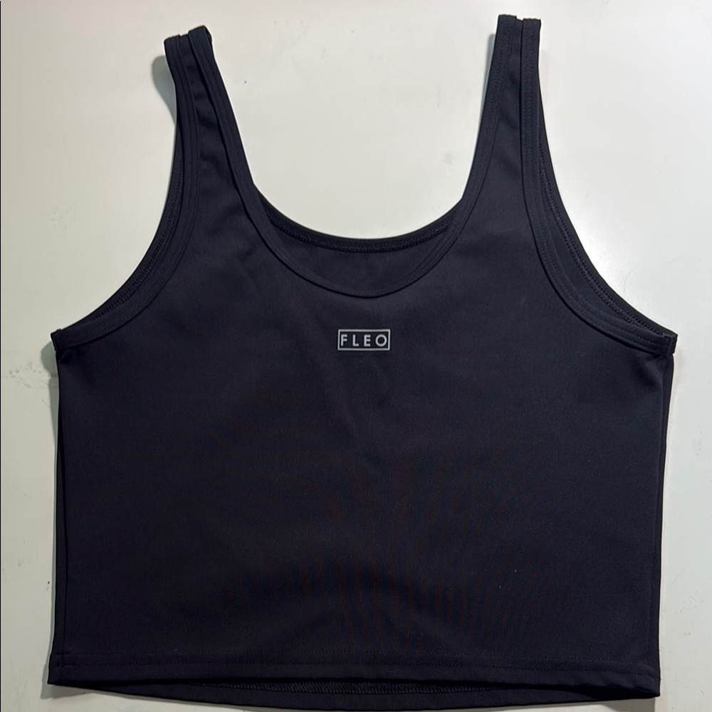 FLEO Breeze Black Tank